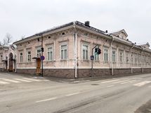 Linnankadun ja Lukiokadun kulmaus