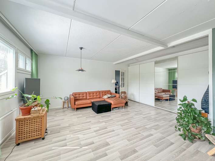 Kerrostalo, 2h+avok+kph+lasit.p, 63,5 m², Länsimäki, Vantaa