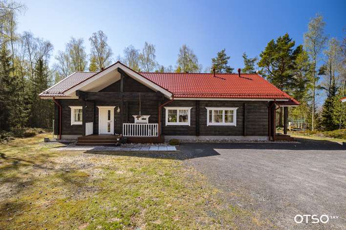 Omakotitalo, 4h,k,ph,s,2wc,at,ak,var, 110/168 m², Pappila, Merikarvia