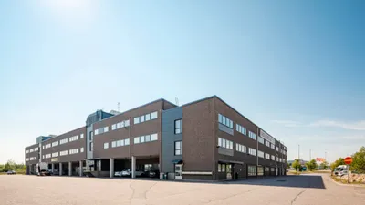 Toimitila, 1 751 m², Viinikkala