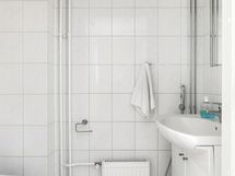 Erillinen wc yläkerrassa