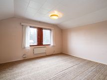 Yläkerran makuuhuone