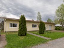 Julkisivu