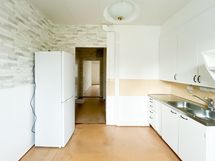 Tänne mahtuu ruokapöytä.