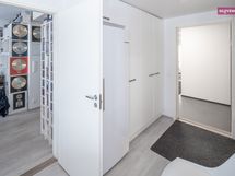Eteinen
