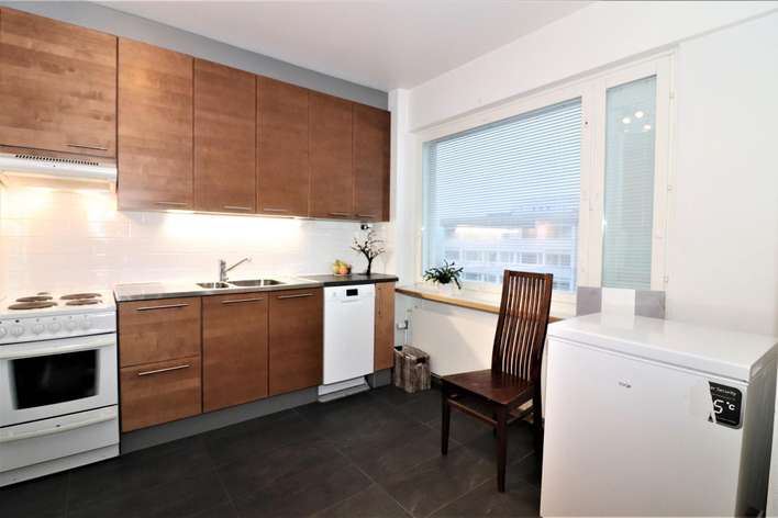 Kerrostalo, 2h + k + lasitettu parveke, 57 m², PUIJONLAAKSO, Kuopio