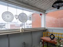 Lasitettu tilava parveke