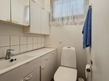 Erillinen wc