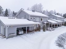 Ilmakuva Kettumäentieltä talon suuntaan