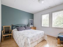 Yläkerran makuuhuone