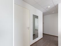 Kuva on vastaavanlaisesta toisen kerroksen asunnosta.