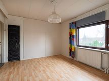 Vintti, pienempi huone