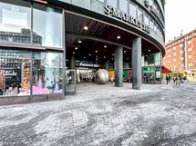 S-market sekä muut Hakaniemen palvelut vain muutaman minuutin kävelymatkan päässä