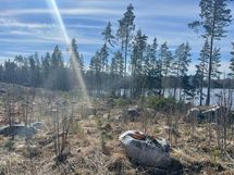 Kuvat on alueelta, koskien kahta määräalaa, joista nro 3 on nyt myynnissä.