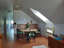 Yläkerran aulatiloja