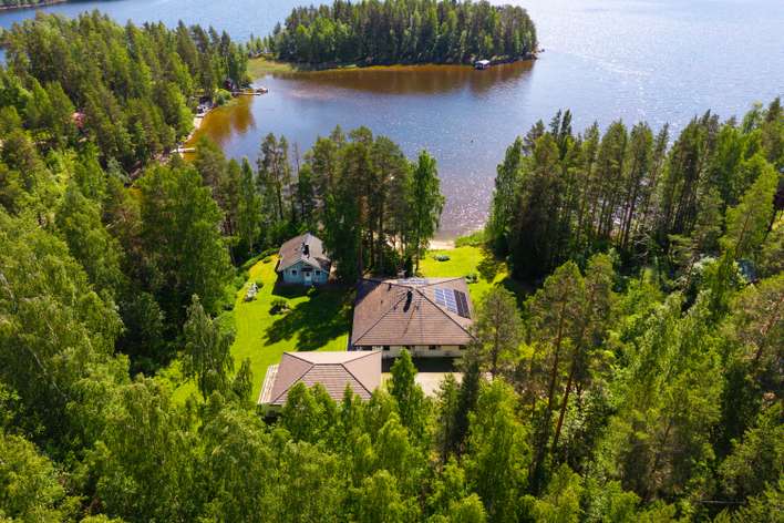 Omakotitalo, 5h, k, kph, khh, 2x erill. wc, vh, lasitettu lämmin terassi, 183 m², Muurame, Muurame