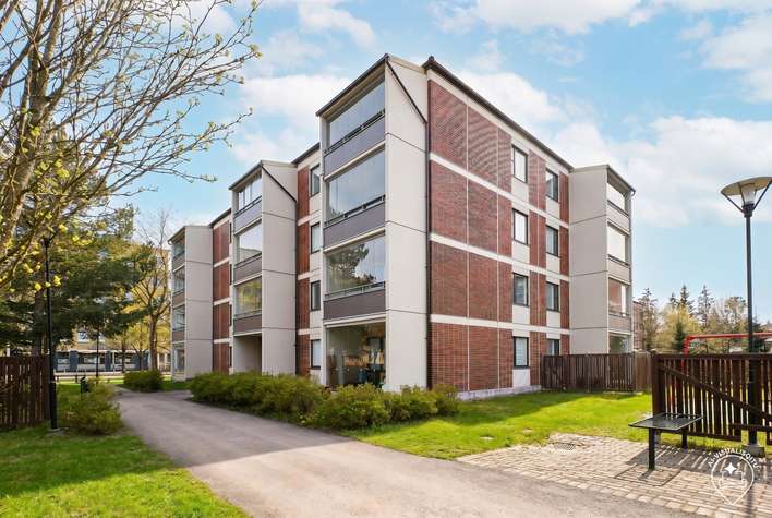 Kerrostalo, 2h, k, kph, vh, lasitettu parveke, 60,5 m², Tikkurila, Vantaa