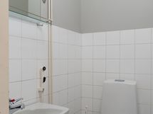 erillinen wc