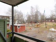 Parveke maisema Pukinmäen kartanolle päin