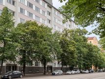 Julkisivua Aleksis Kiven Kadulta