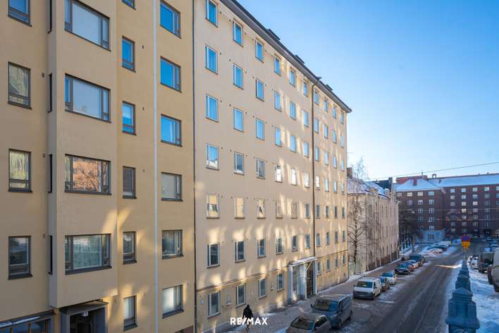 Kerrostalo, 2h+kph (yhtiöj mukaan 1h+k+m.alk), 48 m², Kallio, Helsinki