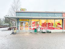 Puistolan Alepa 800 m päässä.