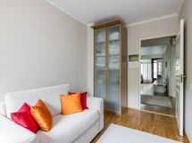 Yläkerran makuuhuone 3.