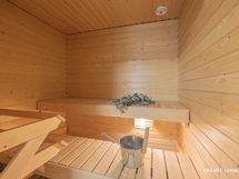 Huoneistossa on oma sauna.