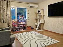 Ylakerran aula / olohuone