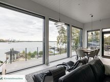 Maisema muuttuu niin vuoden- kuin vuorokaudenaikojenkin mukaan