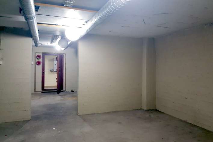 Liiketila, 80 m², Kiviruukki, Espoo