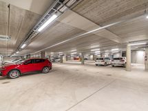yhtiössä autohalli