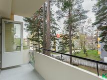 rauhalliset näkymät parvekkeelta