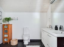 yläkerran wc/suihku