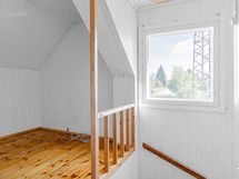 yläkerran aula