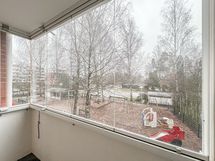 Näkymät ovat sisäpihalle.