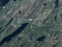 Luonnonläheinen alue omassa rauhassa, jossa naapureihin sopiva etäisyys.