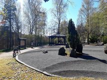 Japanilaistyylinen puisto