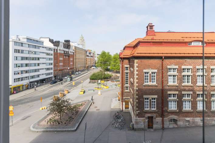 Kerrostalo, 2h + k + kph + vaatehuone + lasitettu parveke, 49 m², Kallio, Helsinki