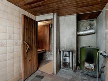 kellarikerroksen vanha sauna