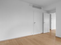 Makuuhuone 1 parvekkeella