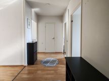 Eteinen