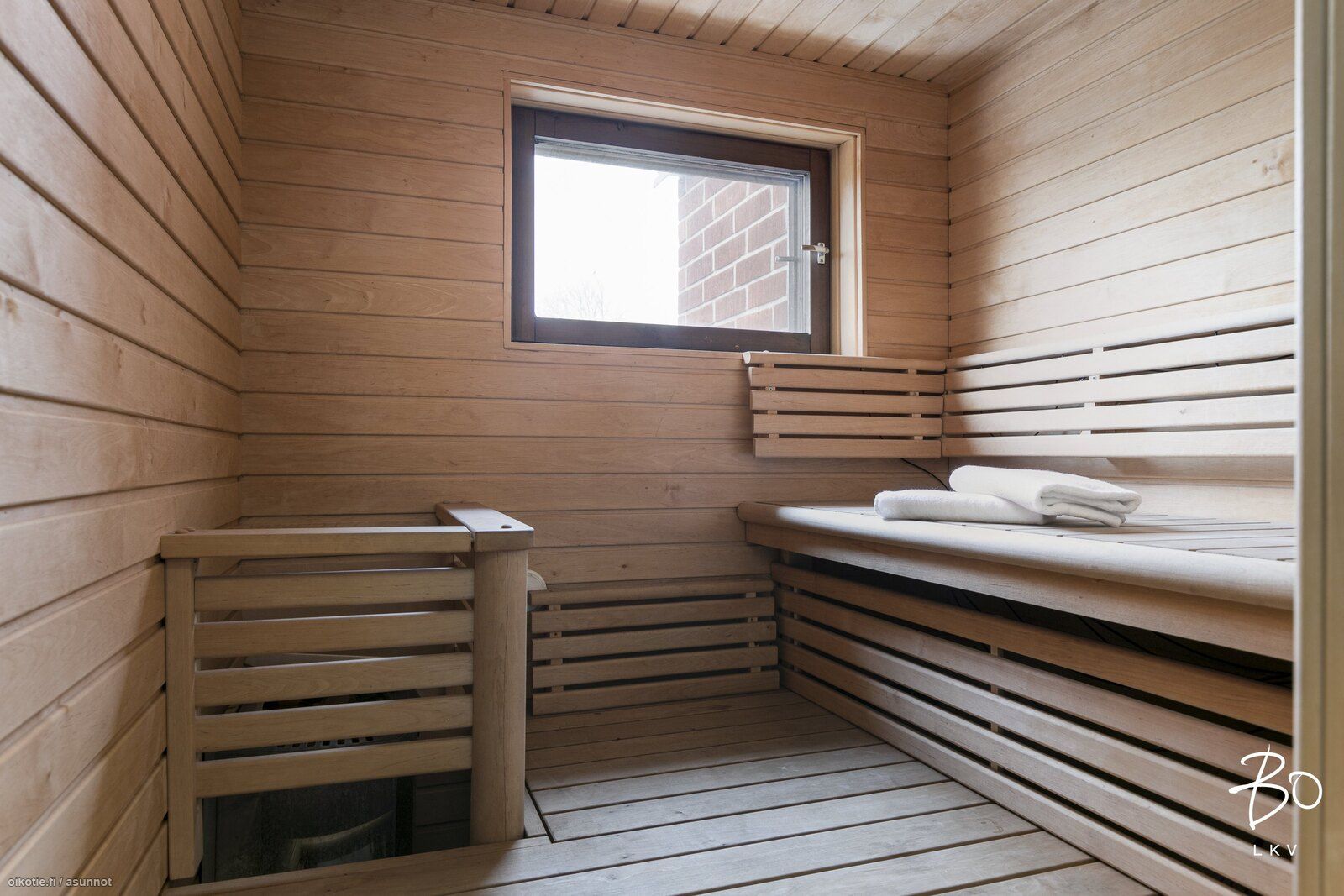 87 m² Nuuniitynkuja 1, 02710 Espoo 4h, k, sauna, kph, wc + varasto, parveke  – Oikotie 17235628 – SKVL