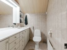 Yläkerran wc