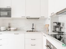 käytännöllinen keittiö