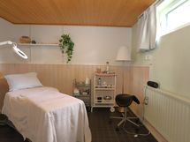 Alakerran huone 3
