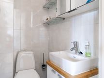 Yläkerran wc