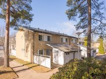 Tervetuloa Mäkikurpankujalle Kurkimäkeen kauniiseen rivitalokotiin!
