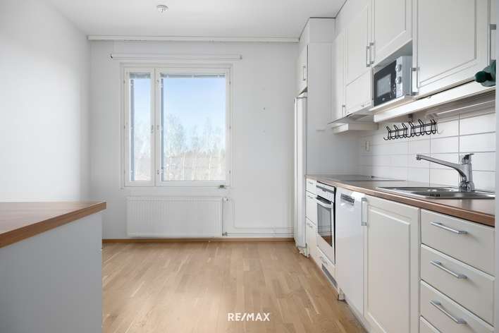 Kerrostalo, 3h, k, kph, s +lasitettu parveke, 80 m², Martinlaakso - Näkymä 4