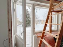 Asunnossa on ranskalainen parveke,